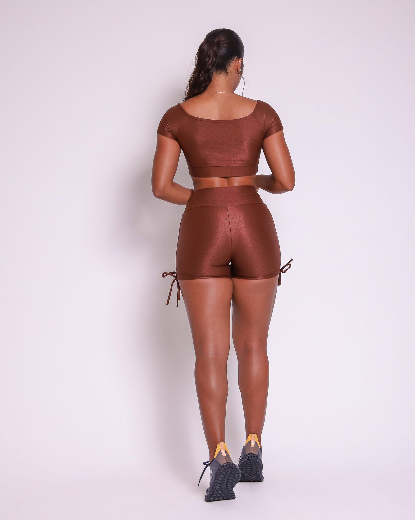Conjunto Short Cross Compressão Coffee, Tamanho Único